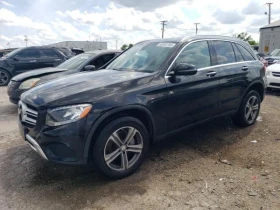  Mercedes-Benz GLC 30...