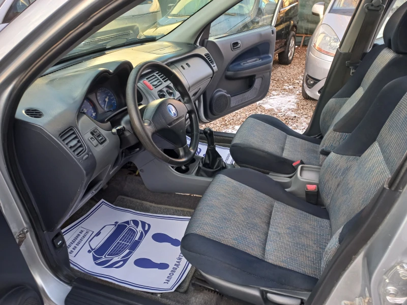 Honda Hr-v 1.6i* * 4&#215;4* * Климатик, снимка 5 - Автомобили и джипове - 48551204