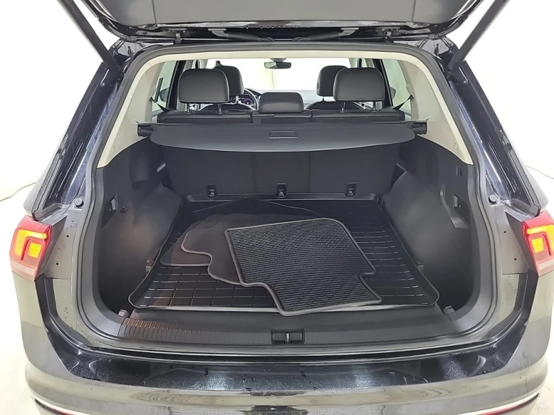 VW Tiguan * HIGHLINE * CARFAX * ЦЕНА ДО БГ, снимка 15 - Автомобили и джипове - 52878105