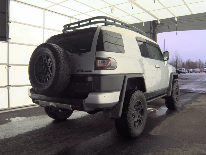 Toyota Fj cruiser 2007 Toyota FJ Cruiser wRear Doors, снимка 4 - Автомобили и джипове - 53019020