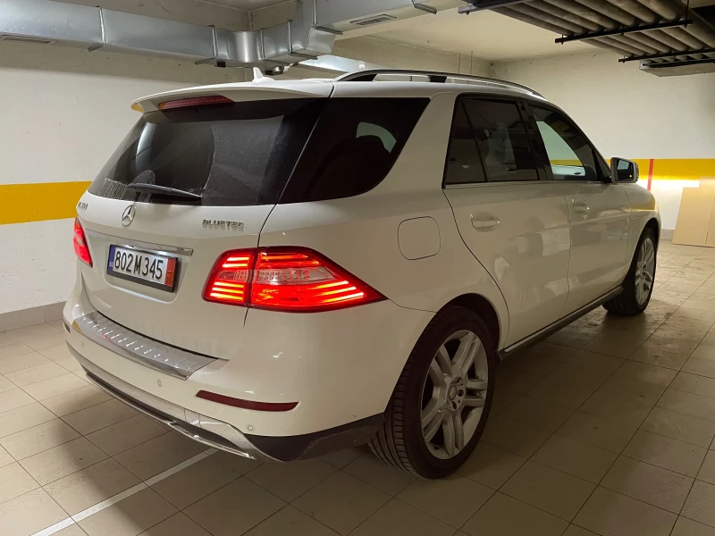 Mercedes-Benz ML 350 350 Premium Distronic Camera , снимка 4 - Автомобили и джипове - 53346113