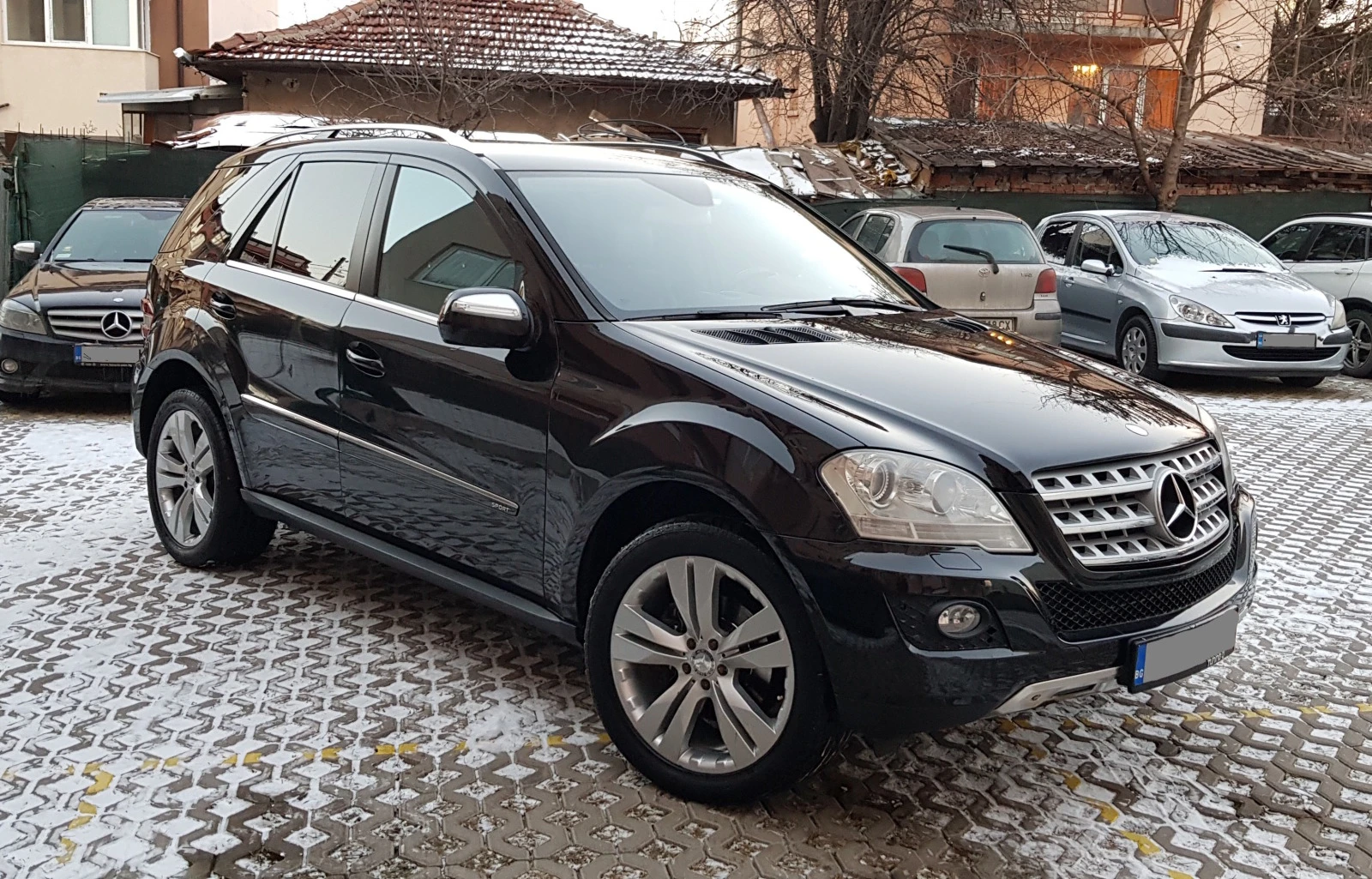 Mercedes-Benz ML 320 4MATIC* FACE* SPORT - изображение 2