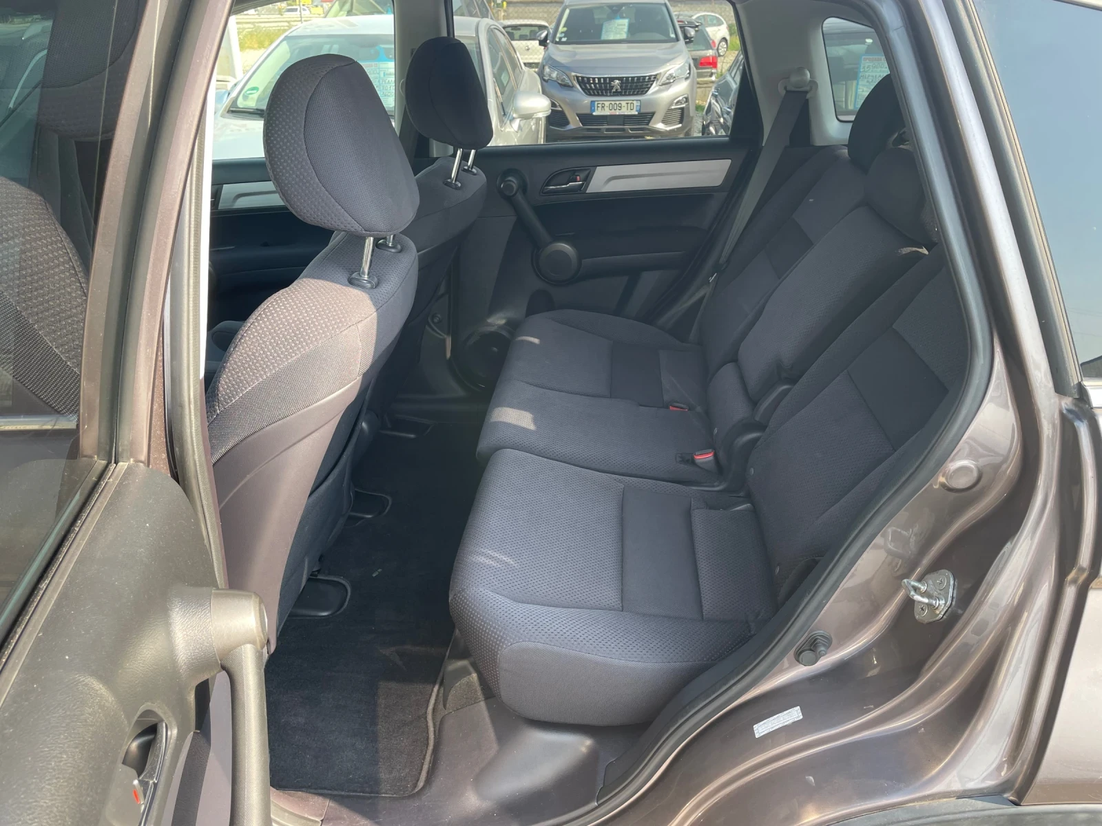 Honda Cr-v 2.4i - изображение 10
