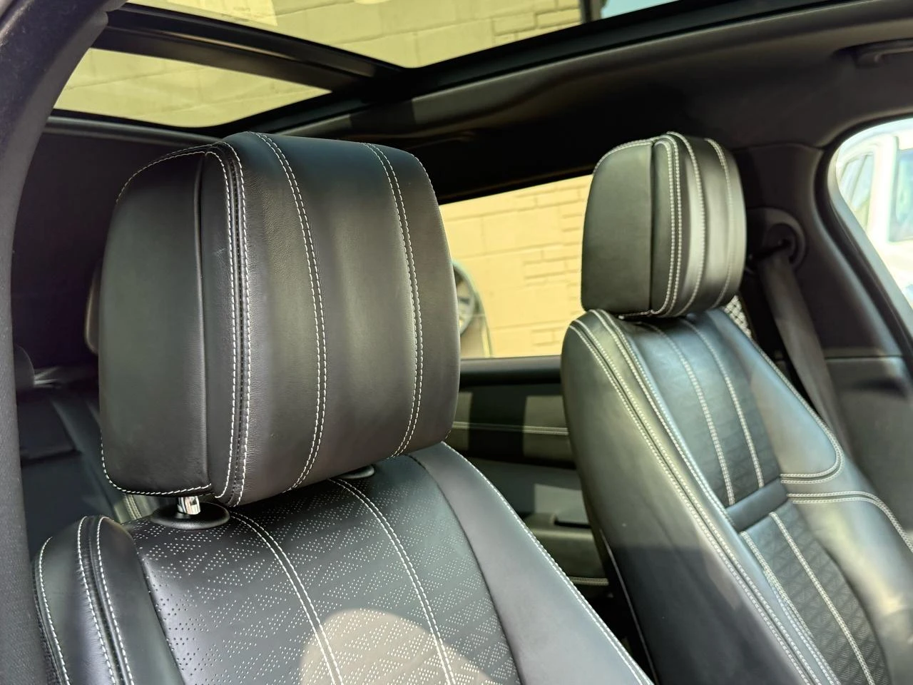 Land Rover Range Rover Velar P300 / R-DYNAMIC HSE / PANO / DIGITAL / MERIDIAN | Mobile.bg � ����������� 12