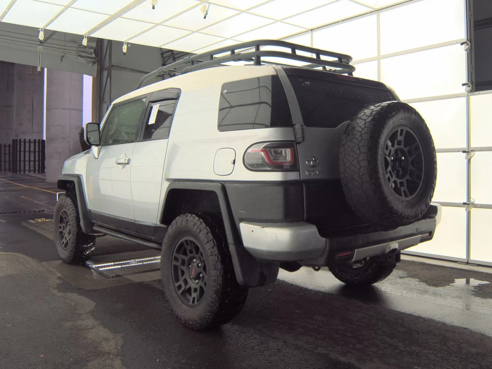 Toyota Fj cruiser 2007 Toyota FJ Cruiser wRear Doors - изображение 6