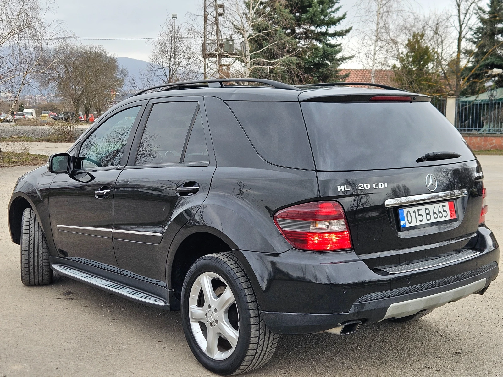 Mercedes-Benz ML 320 AMG ПАКЕТ/ЛИЗИНГ, снимка 4 - Автомобили и джипове - 53885418