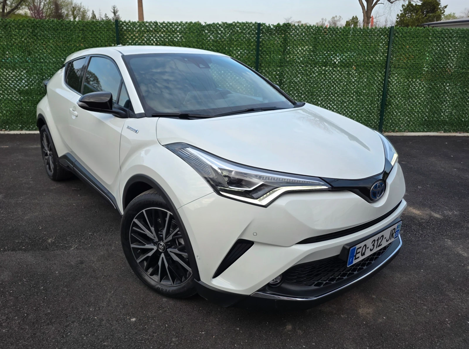 Toyota C-HR 1.8i-HYBRID, снимка 5 - Автомобили и джипове - 54196817