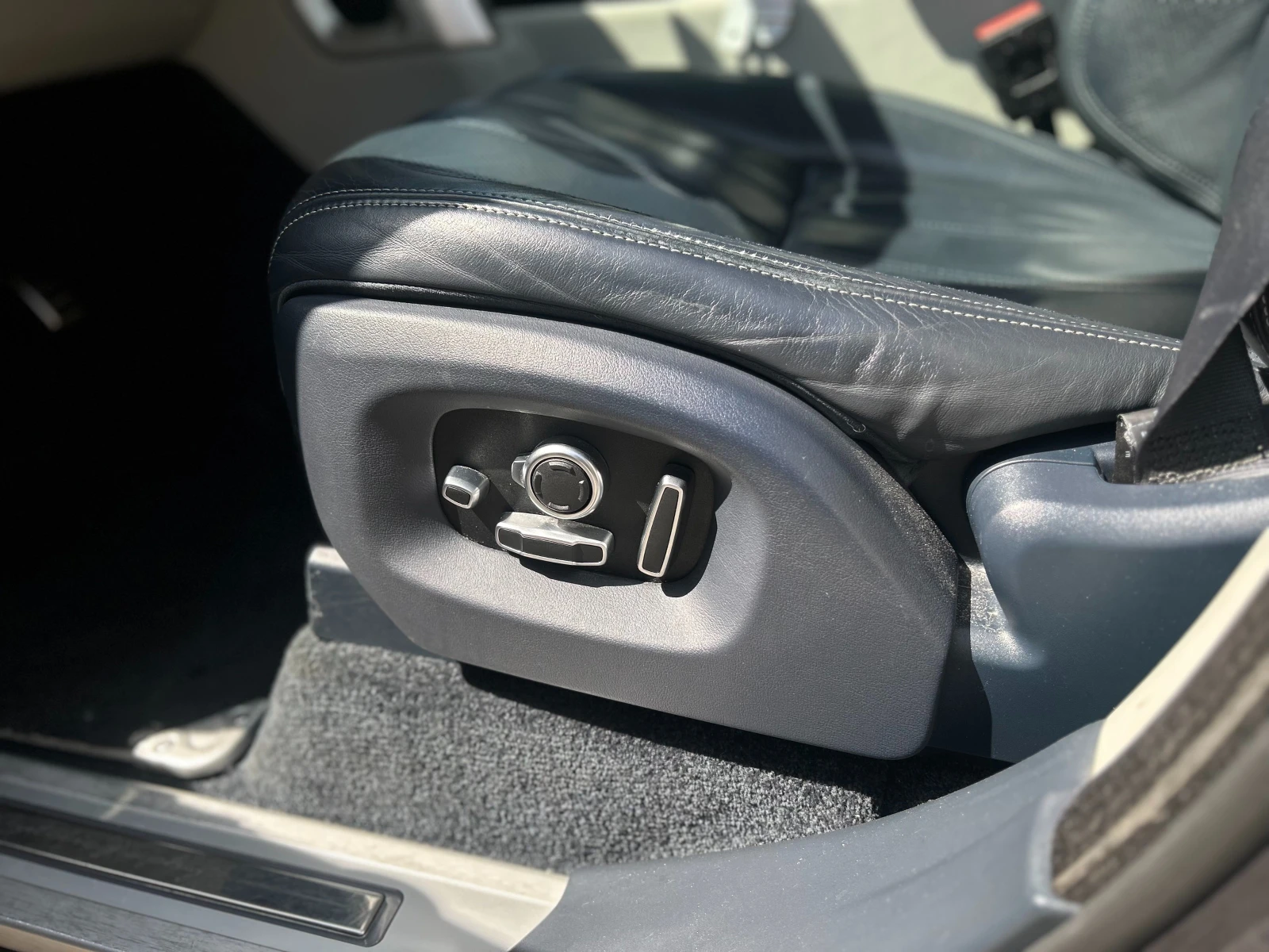 Land Rover Range rover 5.0 Autobiography - AWD, снимка 12 - Автомобили и джипове - 54330656