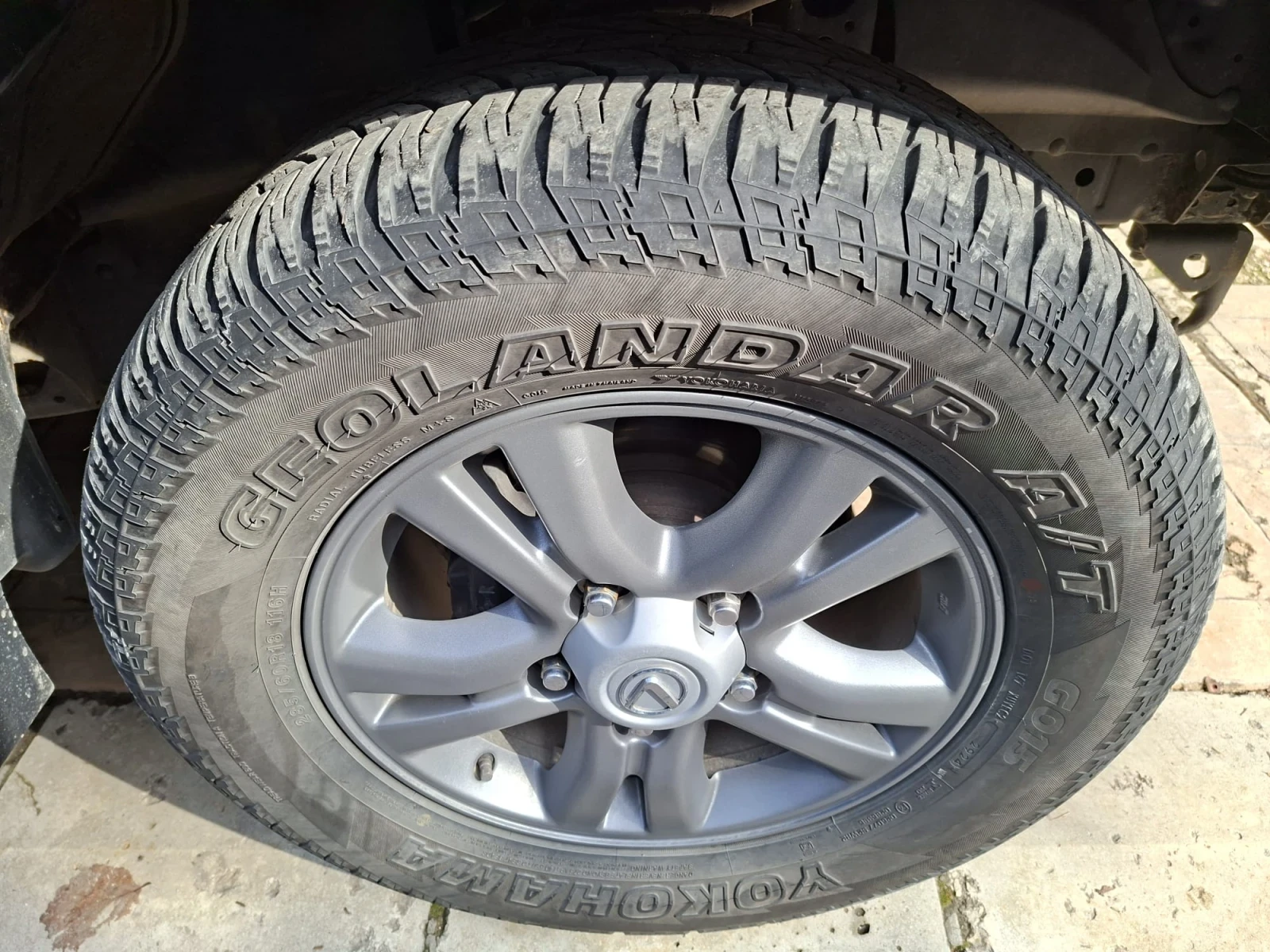Toyota Land cruiser J100, снимка 7 - Автомобили и джипове - 54391143