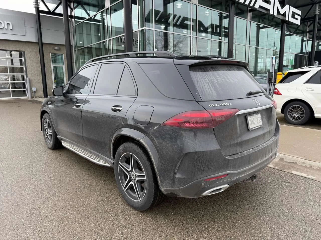 Mercedes-Benz GLE 450 | AMG-LINE| DISTR| 360| NIGHT| ОТ ПРЕДСТАВИТЕЛСТВО, снимка 6 - Автомобили и джипове - 54528088