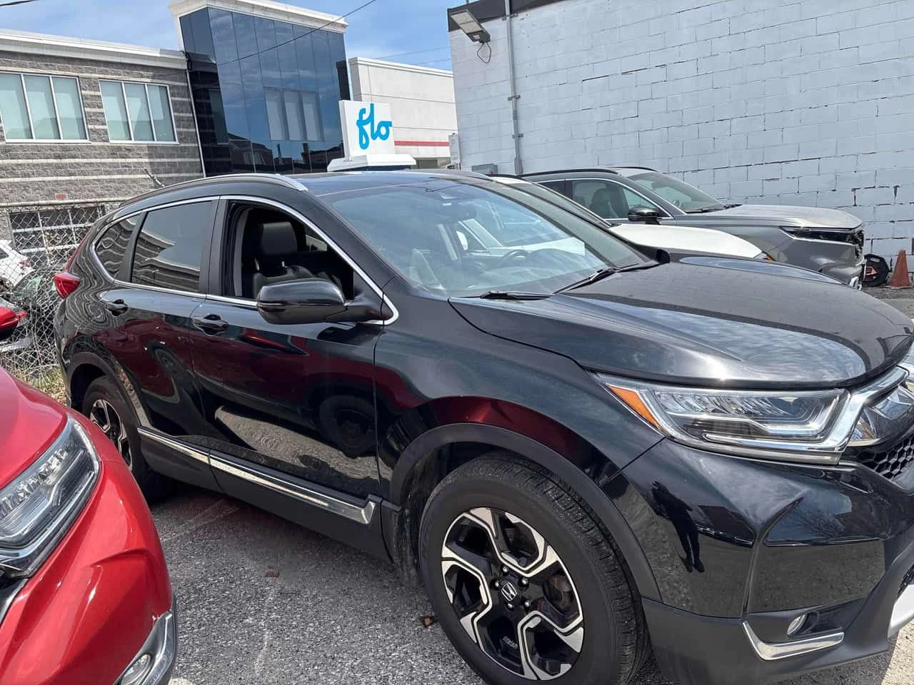 Honda Cr-v Touring| ОТ ГЛАВНО ПРЕДСТАВИТЕЛСТВО| CARFAX, снимка 4 - Автомобили и джипове - 54744582