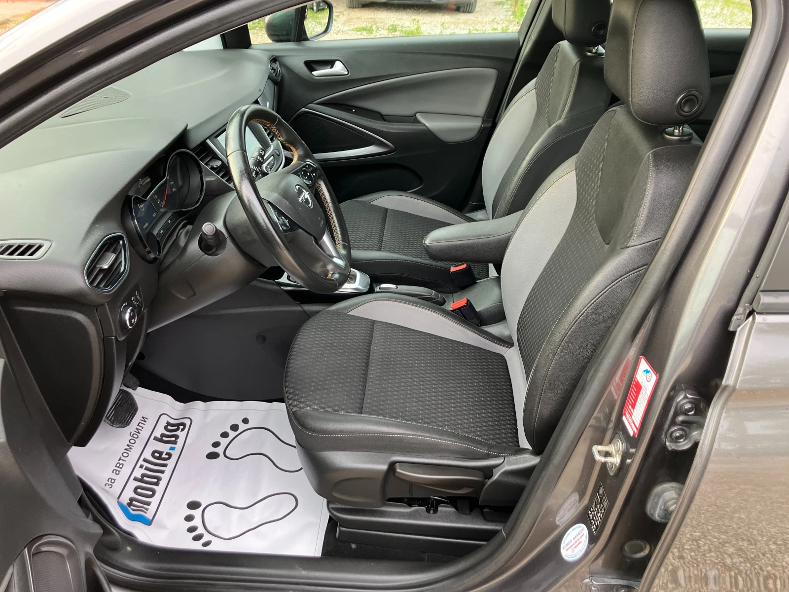 Opel Crossland X 1.5 D, снимка 10 - Автомобили и джипове - 54793448