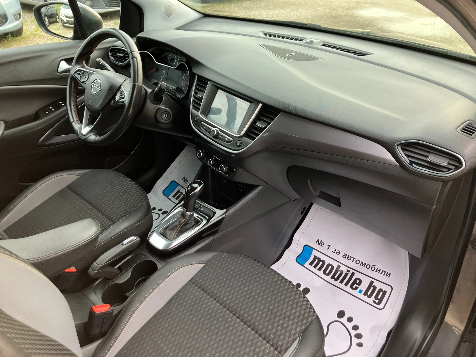 Opel Crossland X 1.5 D, снимка 13 - Автомобили и джипове - 54793448