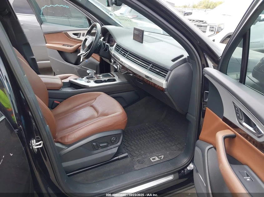 Audi Q7 2.0l 45 Premium/45 Se Premium, снимка 5 - Автомобили и джипове - 54859826
