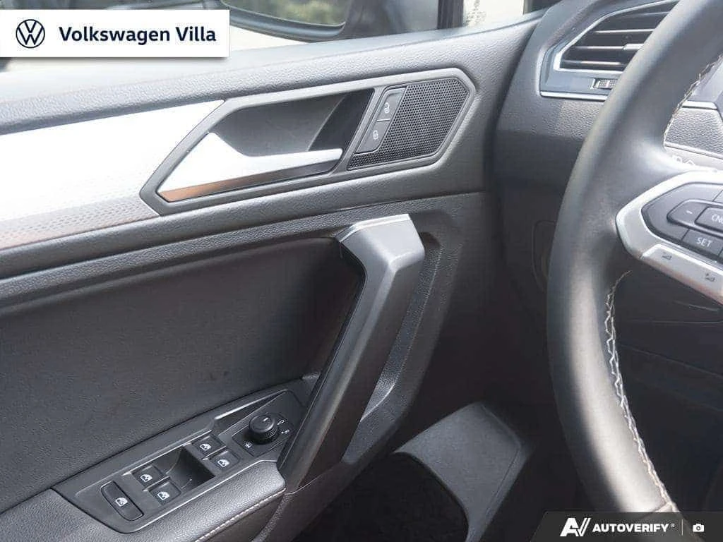 VW Tiguan * Trendline/CPO/CLEAN CARFAX/GOOD CONDITION * CARF, снимка 16 - Автомобили и джипове - 54930506