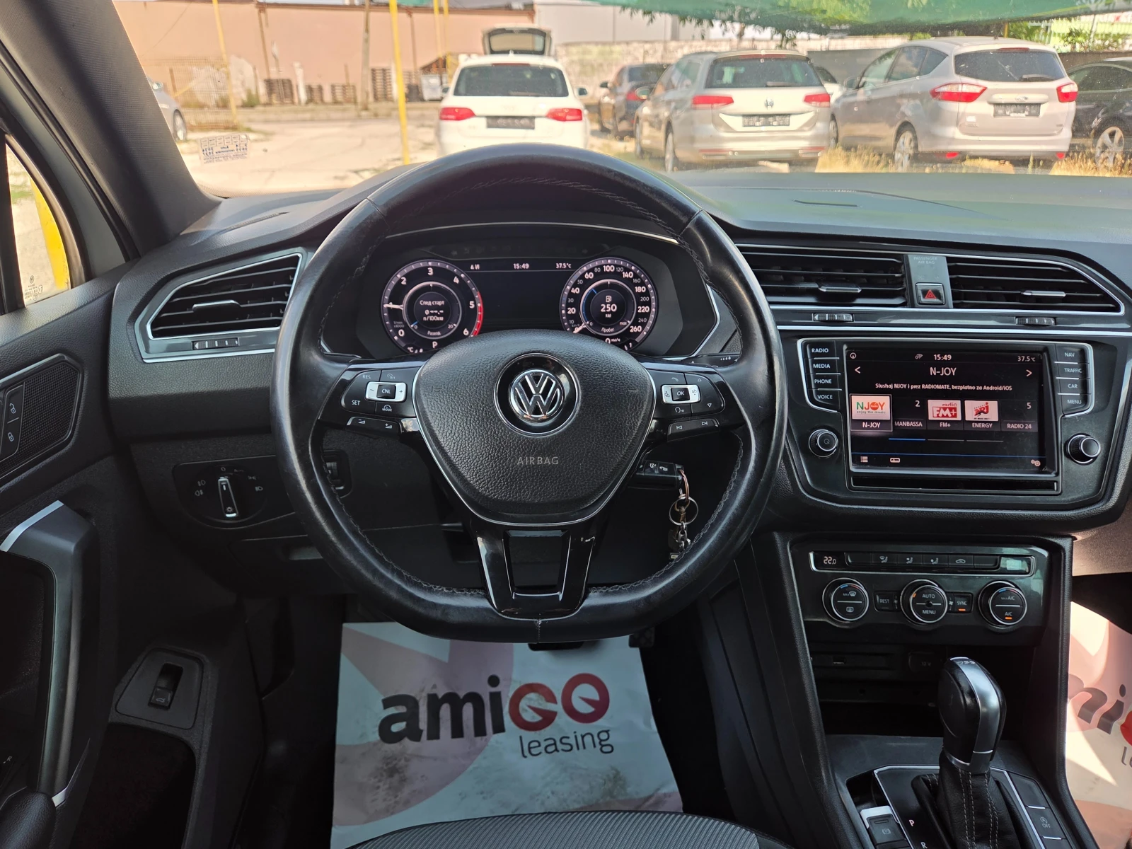 VW Tiguan 2.0TDI Rline DIGITAL, снимка 7 - Автомобили и джипове - 55301841