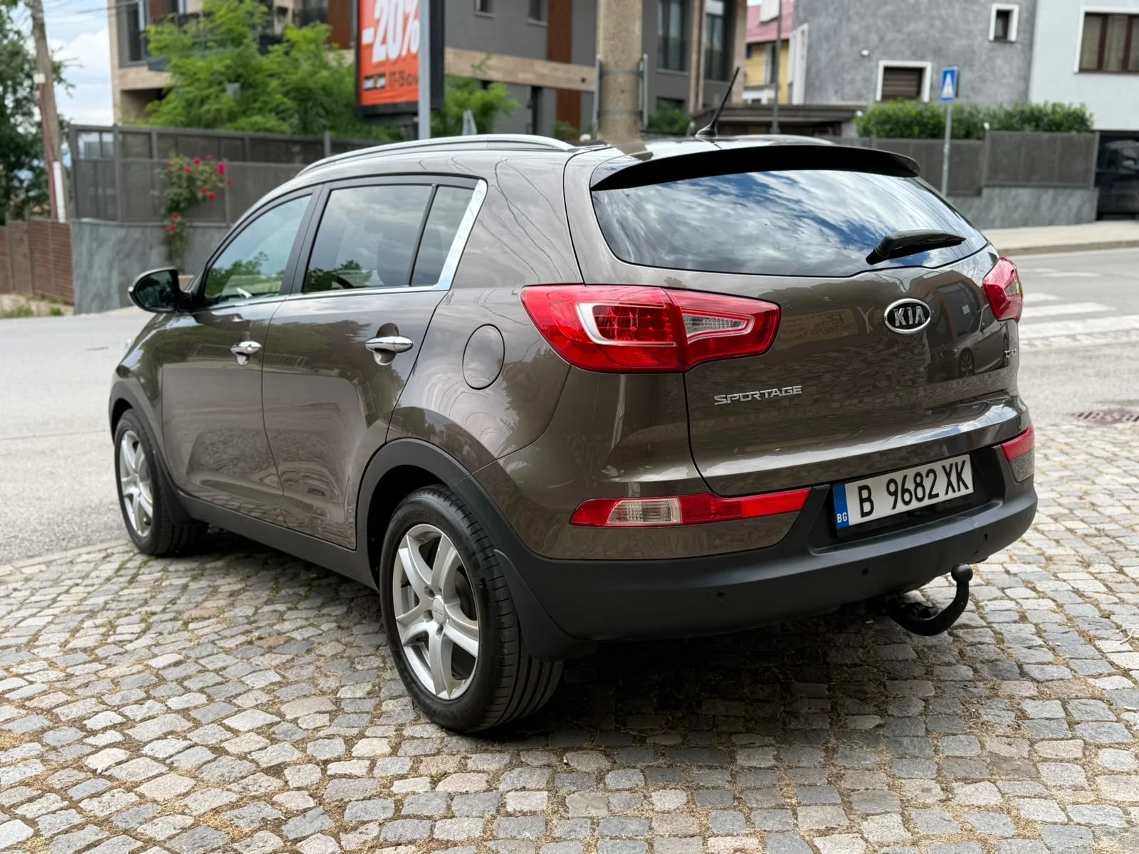 Kia Sportage, снимка 8 - Автомобили и джипове - 55530227