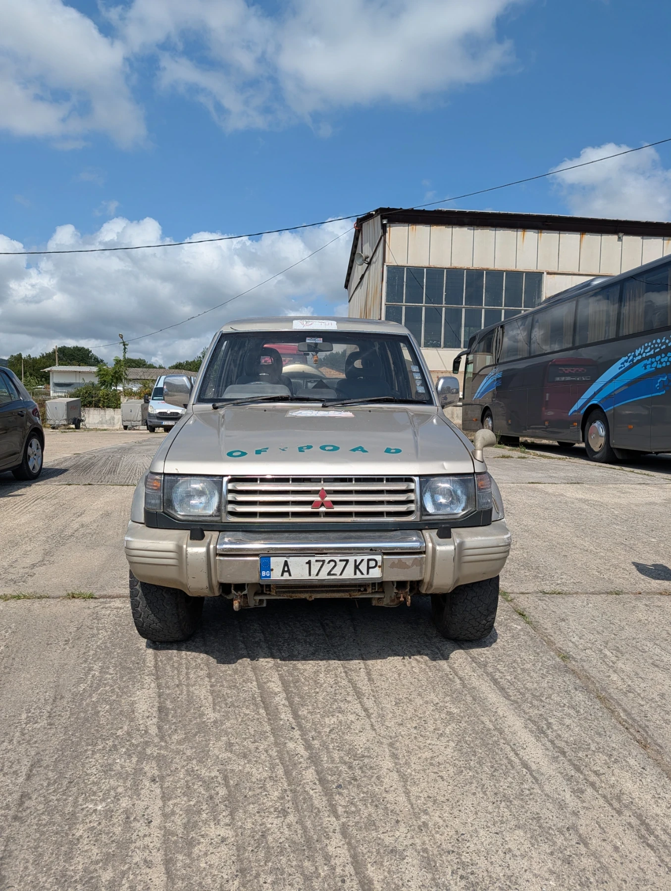 Mitsubishi Pajero  4x4