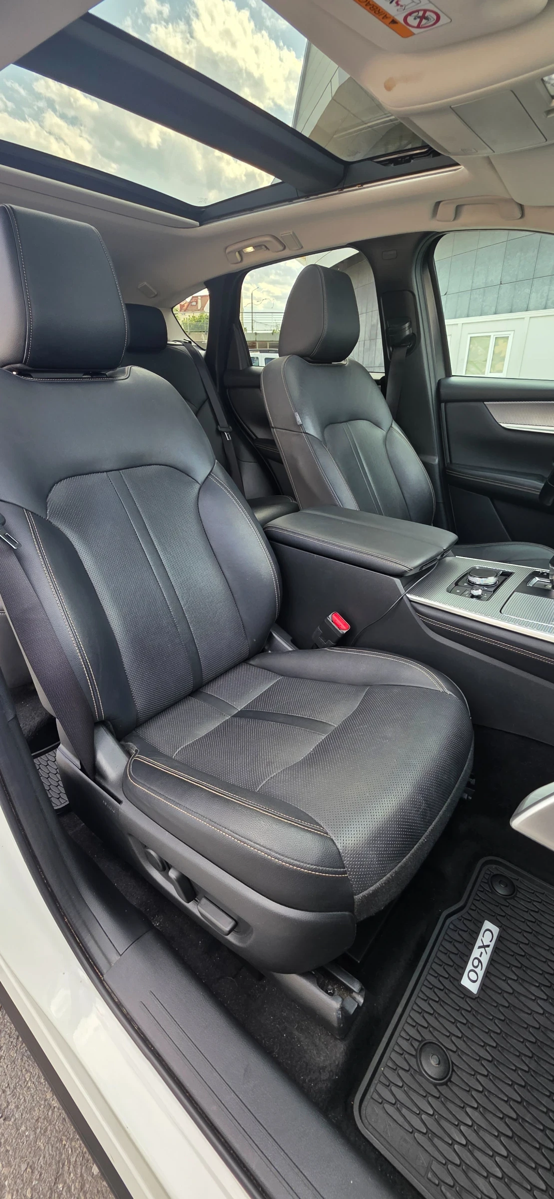 Mazda CX-60 2.5 e-Skyactiv PHEV (Plug-in Hybrid) AWD (2023), снимка 6 - Автомобили и джипове - 55778943