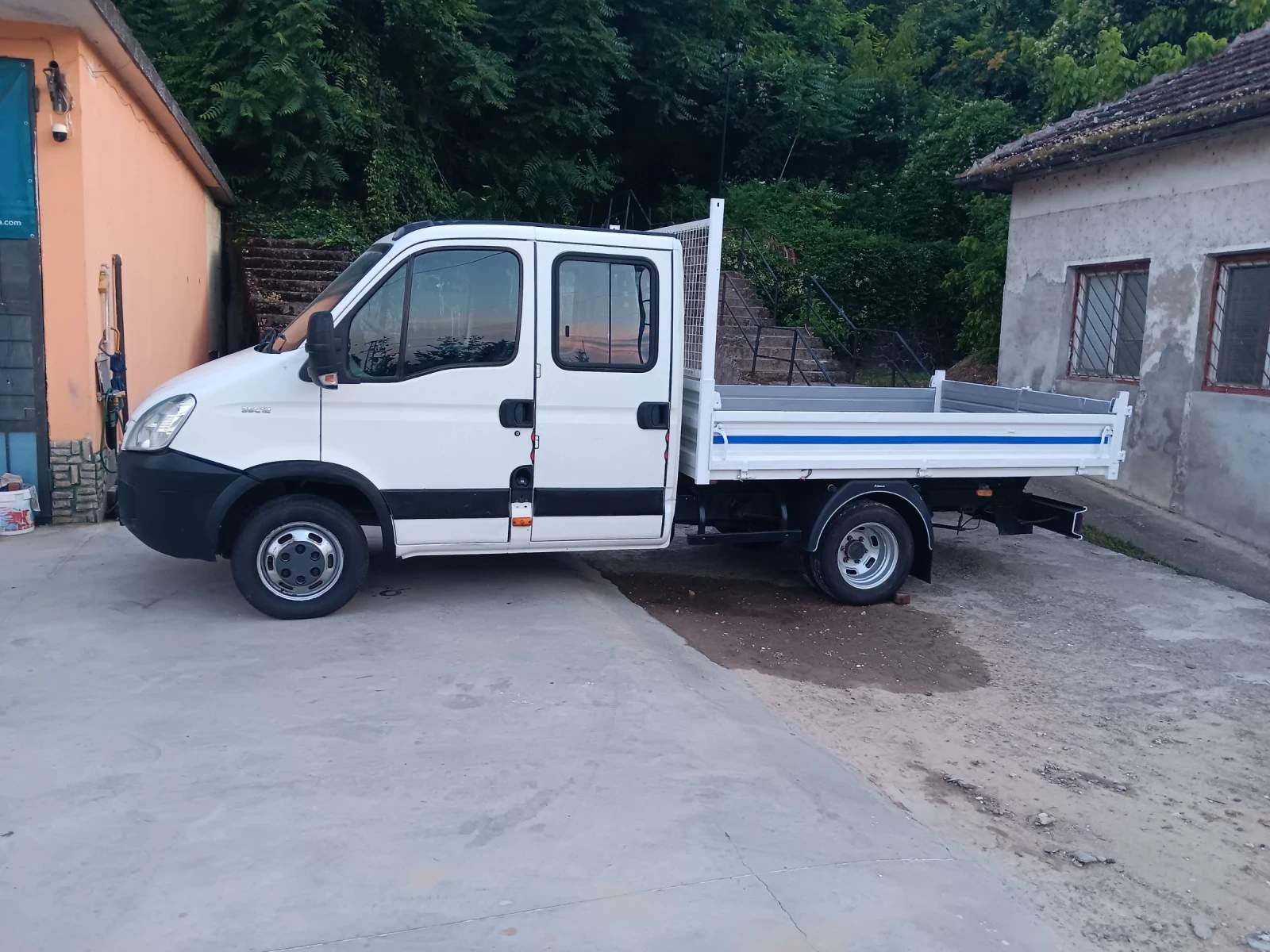 Iveco 35c13 Самосвал , снимка 4 - Бусове и автобуси - 54973990