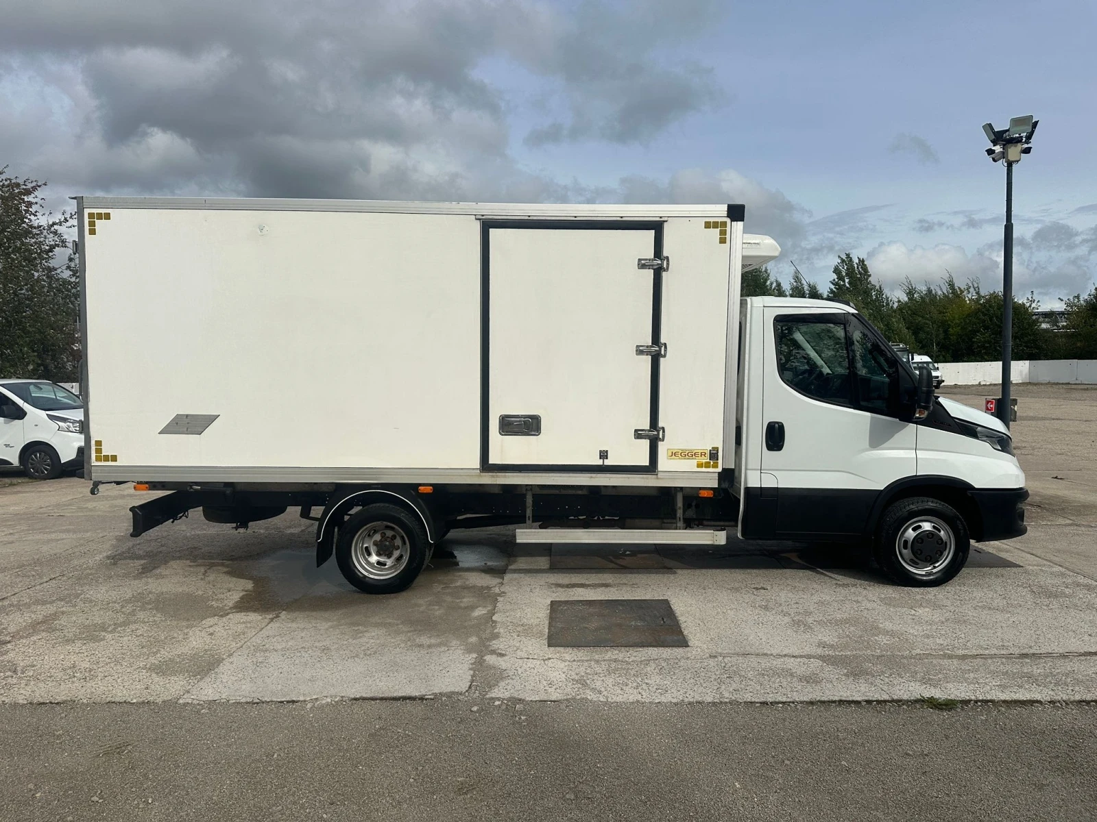 Iveco 35c18 8пал кат Б, снимка 7 - Бусове и автобуси - 55978048