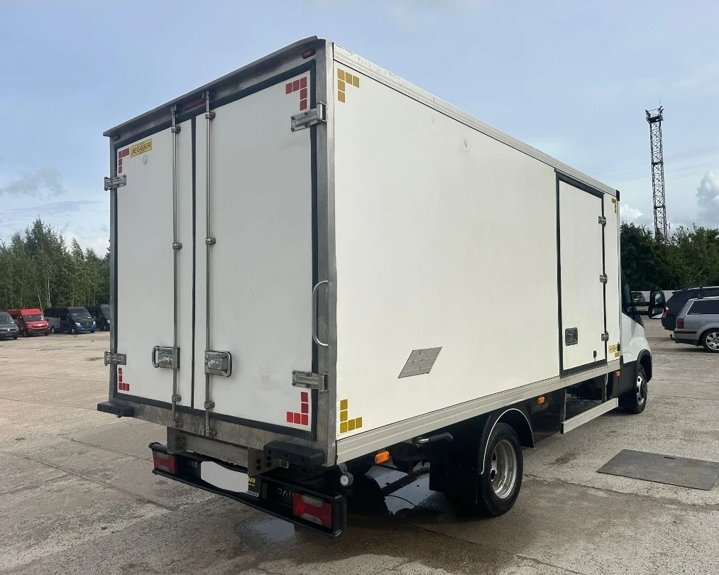 Iveco 35c18 8пал кат Б, снимка 4 - Бусове и автобуси - 55978048