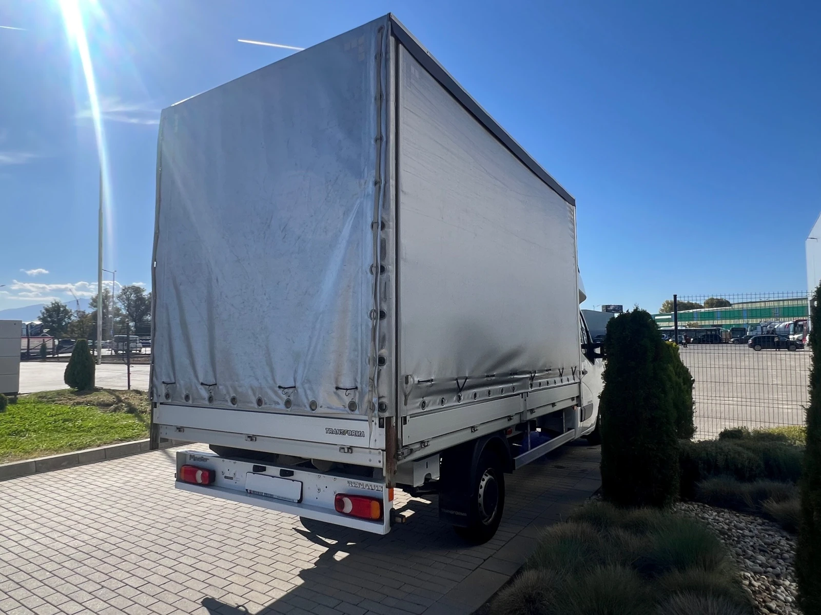 Renault Master 2.3, снимка 4 - Бусове и автобуси - 56619976