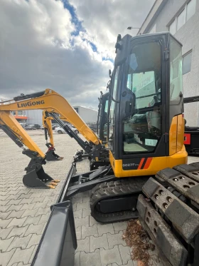 Багер LiuGong 9027F, снимка 9