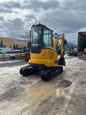 Багер LiuGong 9027F, снимка 6