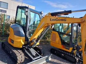 Багер LiuGong 9027F, снимка 1