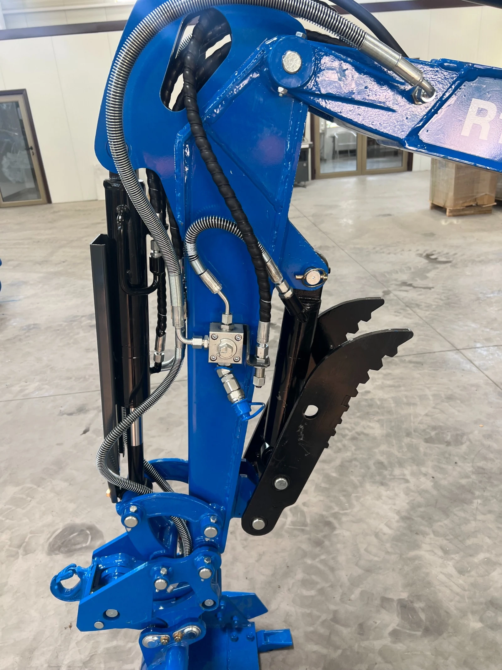 ����� Rippa R15 | Kubota ���. | ����. �� �������� | Mobile.bg � ����������� 8