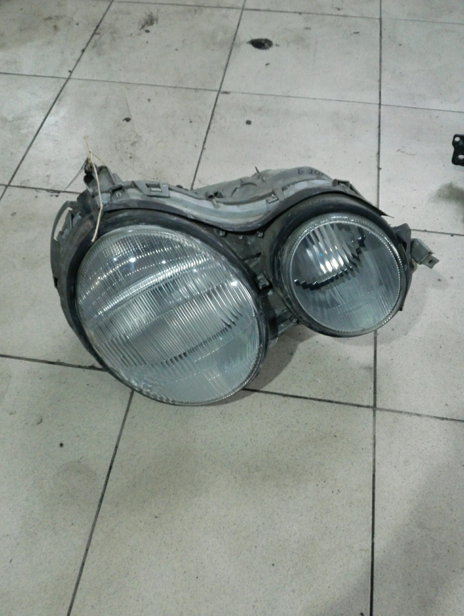 ��� ����� �������� �230 | Mobile.bg � ����������� 1