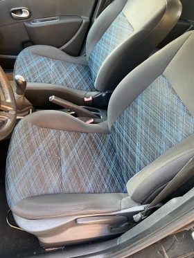 Renault Clio 1.2i 75кс., снимка 9