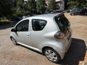 Toyota Aygo 1.0 , снимка 10