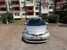 Toyota Aygo 1.0 , снимка 1