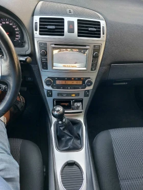 Toyota Avensis 2.0, 6ск, вер.м-р, снимка 7