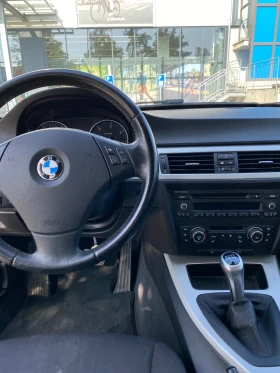 BMW 320, снимка 13