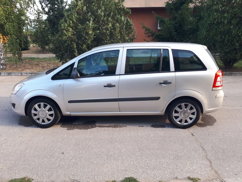 Opel Zafira 1.6i gaz, снимка 3 - Автомобили и джипове - 47012604