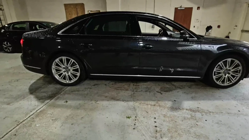 Audi A8 L 4.0T, снимка 6 - Автомобили и джипове - 47213319