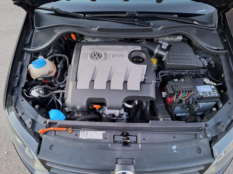 VW Polo 1.6 TDI, снимка 13 - Автомобили и джипове - 47538465