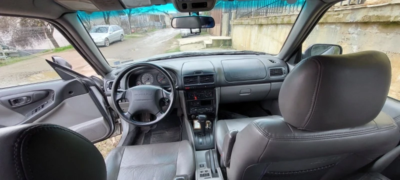 Subaru Forester, снимка 4 - Автомобили и джипове - 52774979
