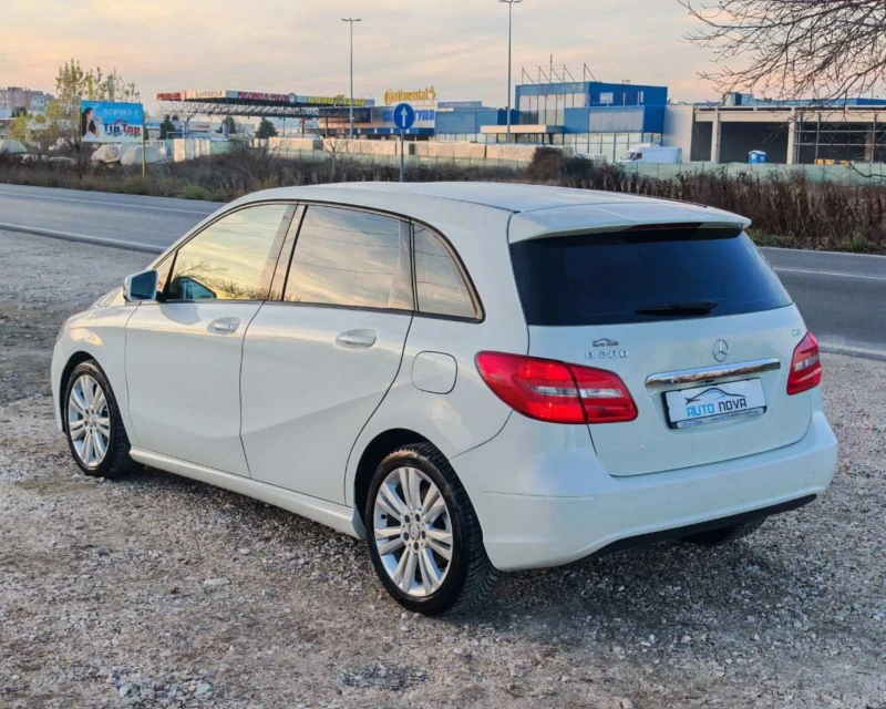 Mercedes-Benz B 200 1.8 ТОП СЪСТОЯНИЕ , снимка 7 - Автомобили и джипове - 52915042