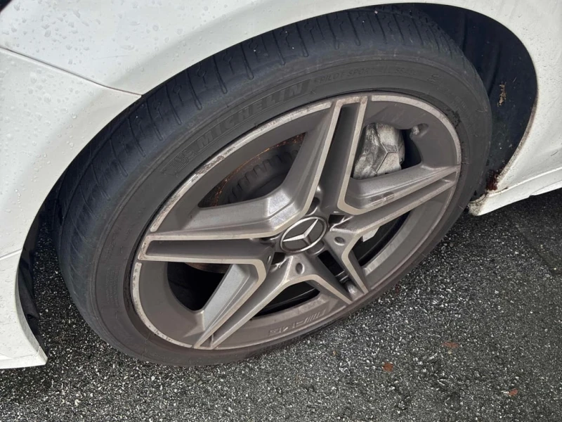 Mercedes-Benz C 43 AMG * CARFAX * БЕЗ ПЪРВОНАЧАЛНА ВНОСКА, снимка 13 - Автомобили и джипове - 53032677