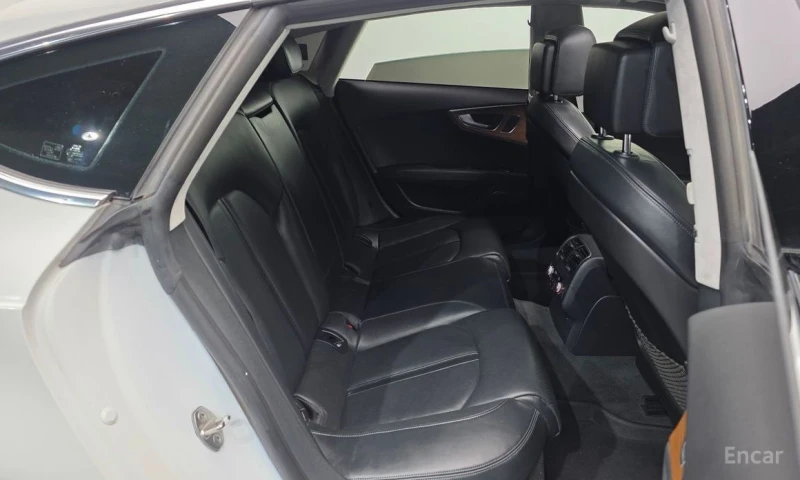 Audi A7, снимка 12 - Автомобили и джипове - 53205611