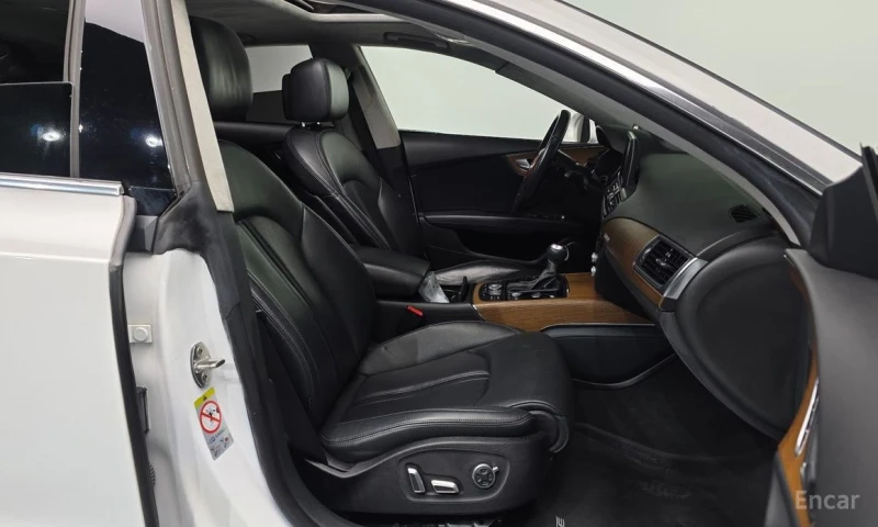 Audi A7, снимка 10 - Автомобили и джипове - 53205611