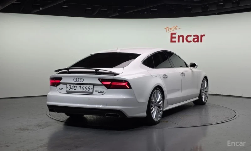 Audi A7, снимка 2 - Автомобили и джипове - 53205611