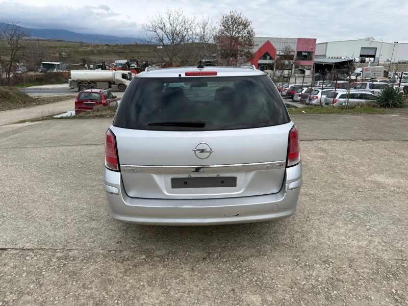 Opel Astra 1.9cdti 150кс 210000км, снимка 6 - Автомобили и джипове - 53434079