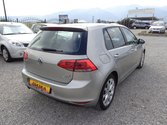 VW Golf 1.6 TDI HIGH LINE, снимка 5 - Автомобили и джипове - 46796721