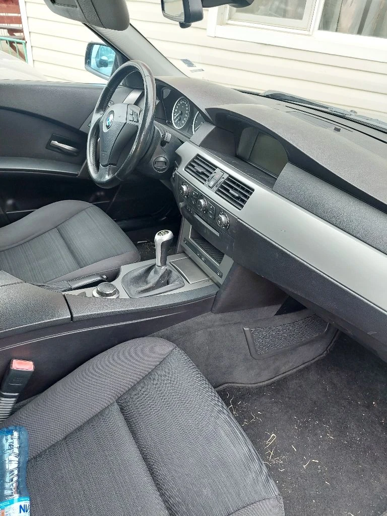 BMW 523 523i , снимка 5 - Автомобили и джипове - 53845135