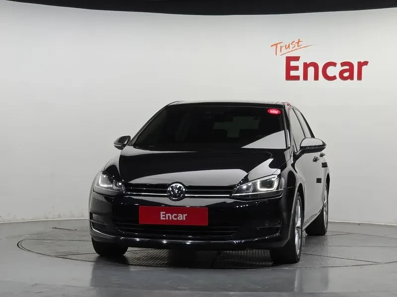 VW Golf 2.0 TDI, снимка 3 - Автомобили и джипове - 54302699